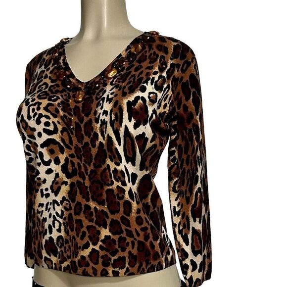 New Avvenire Knit Top Women’s Med Jaguar Print Pullover Long Sleeve Beaded NWTs - Picture 8 of 12